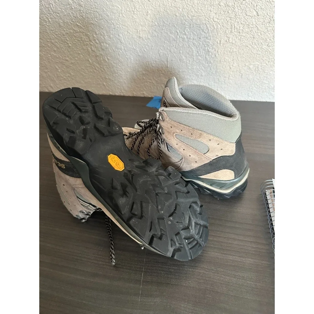 Scarpa Kailash Trek GTX Hiking Boots Mens 9 Womens 10 Gore-Tex Vibram Gorpcore